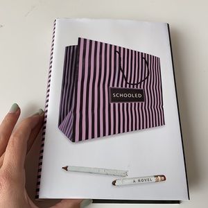 ⭐️🌴Schooled Coffee Table Book